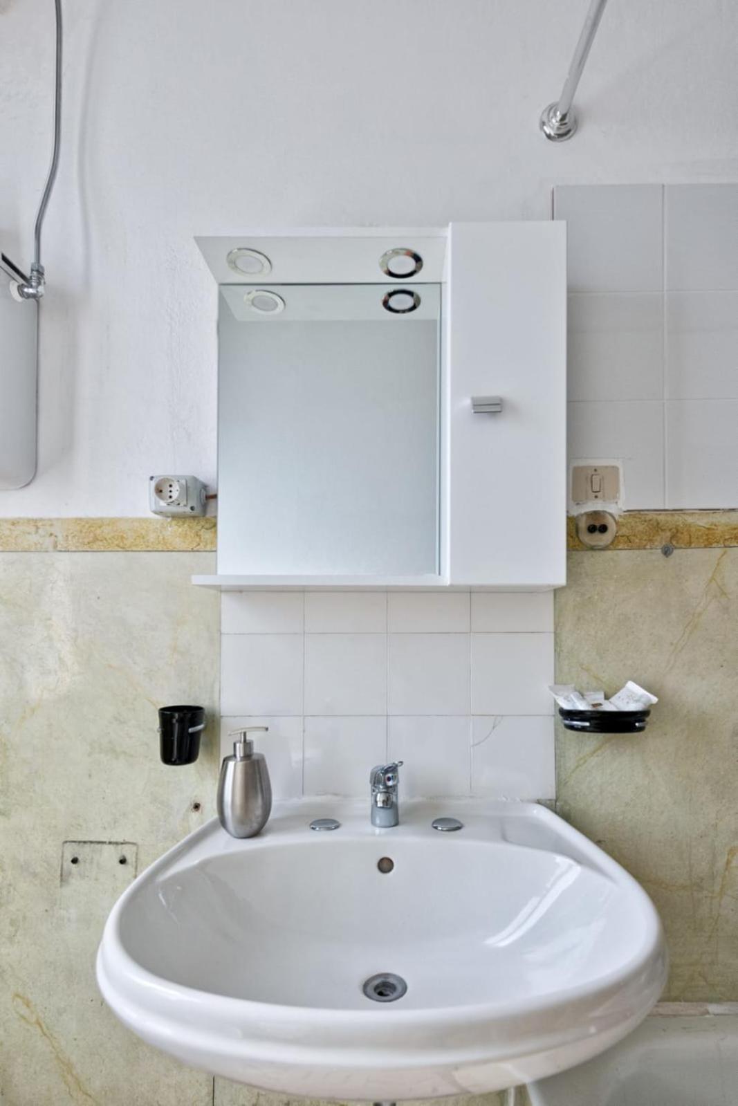 Apartamento 2 Bedroom Mestre Train Station Venecia